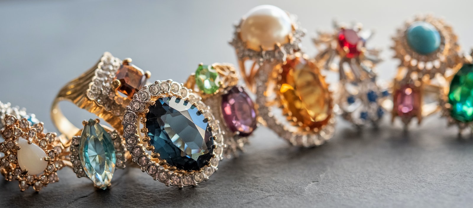 A Complete List of Jewelry Types: From Earrings to Bracelets